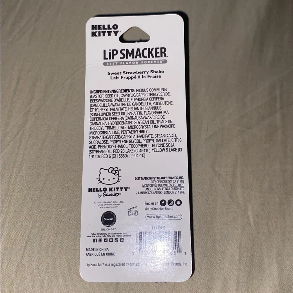 Hello Kitty Lip 👄 Smacker Sweet Strawberry Shake